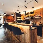 Apartman Burgstadl & Restaurant