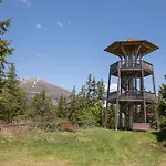 Burgstadl Aparthotel&restaurant Lägenhet 4*