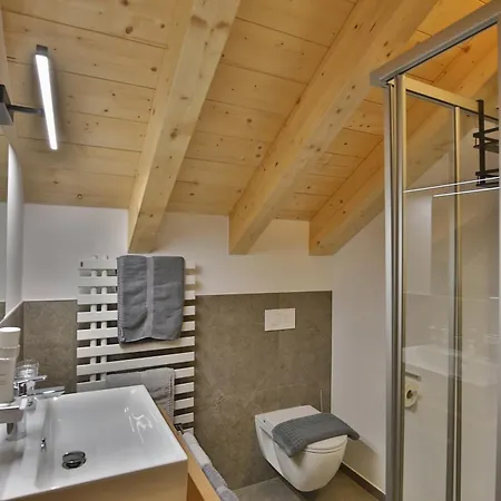 Burgstadl Aparthotel&restaurant Lägenhet 4*