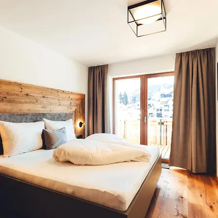 Burgstadl & Restaurant Appartamento 4*