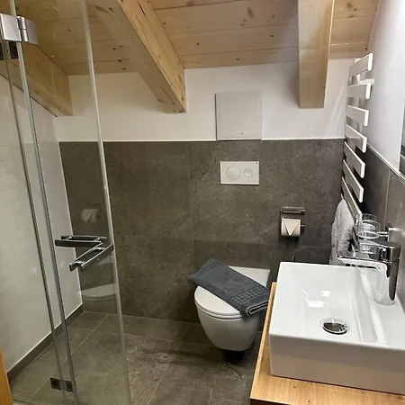 Appartamento Burgstadl & Restaurant Ladis